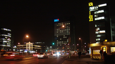 Budovy bank - Praha, stanice metra Budějovická